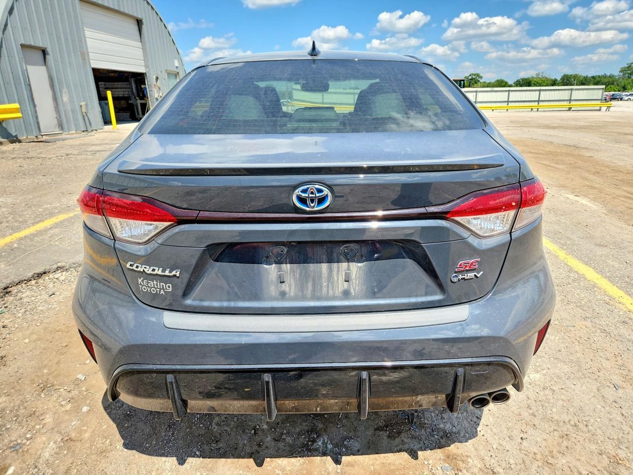 2025 Toyota Corolla Hybrid Se - Image 6
