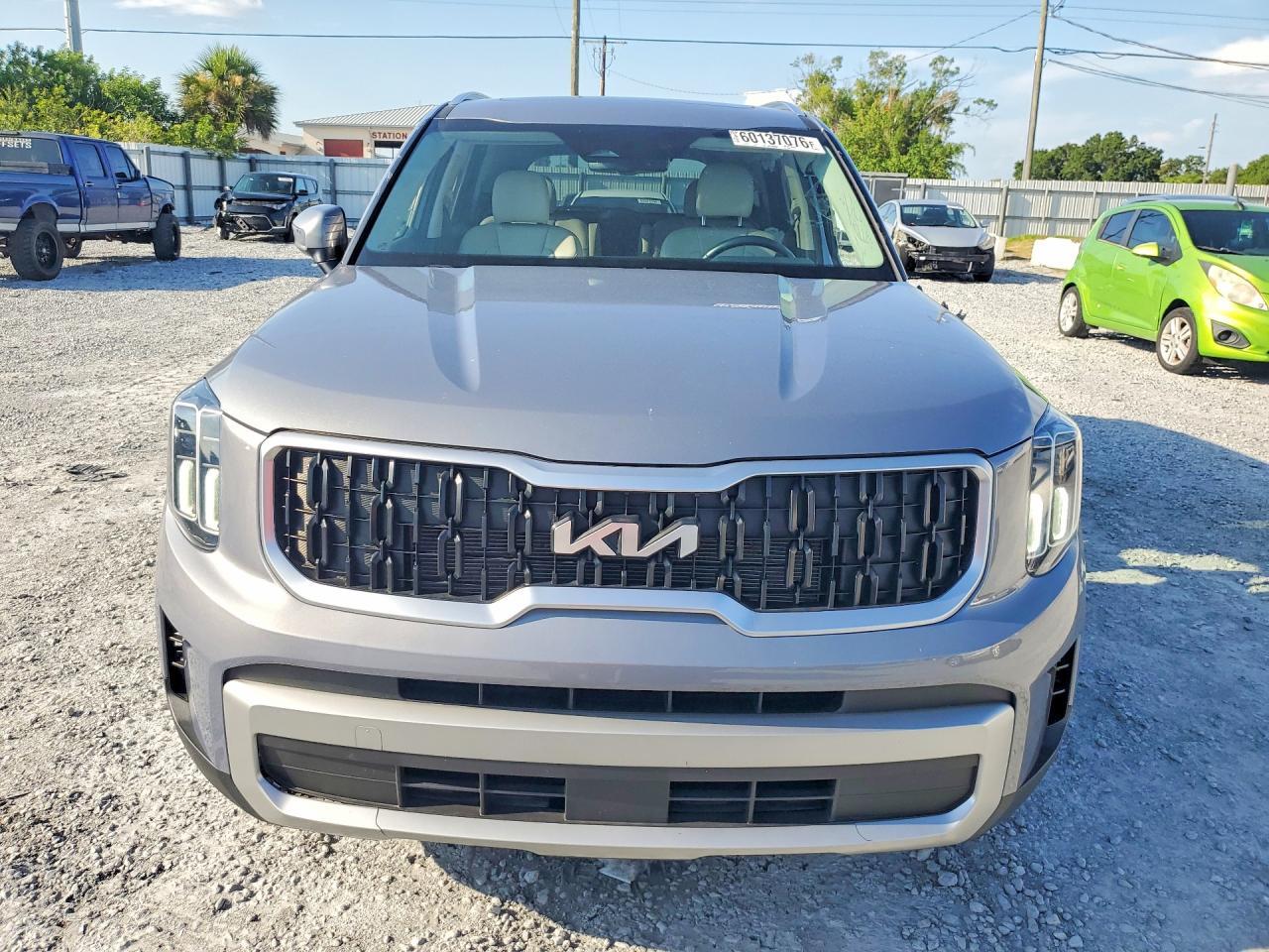 2023 Kia Telluride Ex - Фото 5