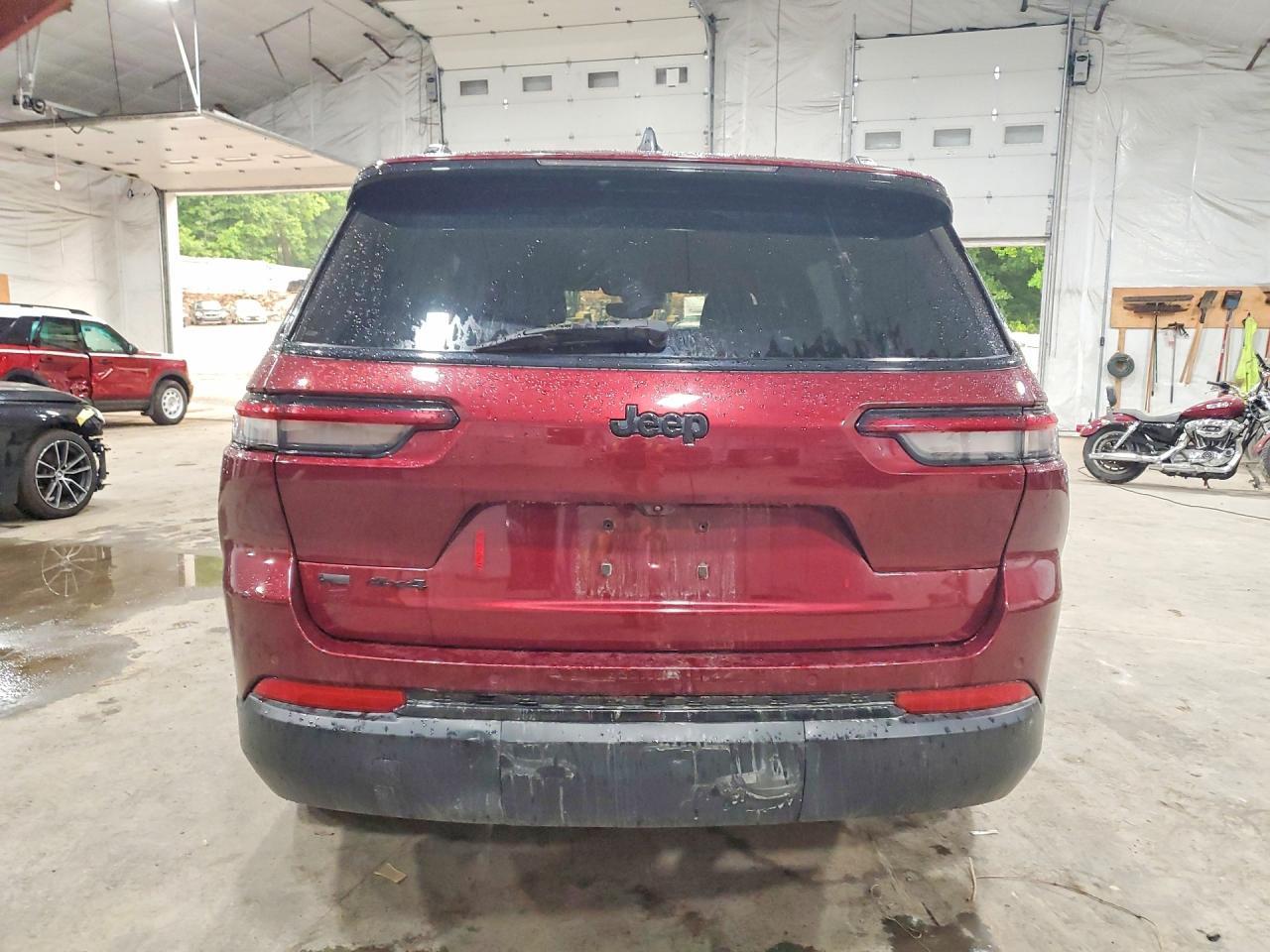 2021 Jeep Grand Cherokee L Laredo - Image 6