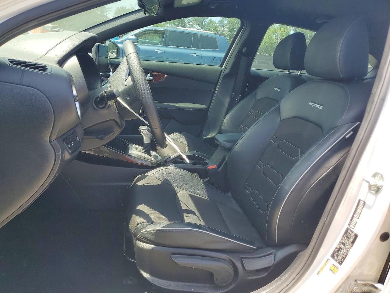2022 Kia Forte Gt Line - Фото 7