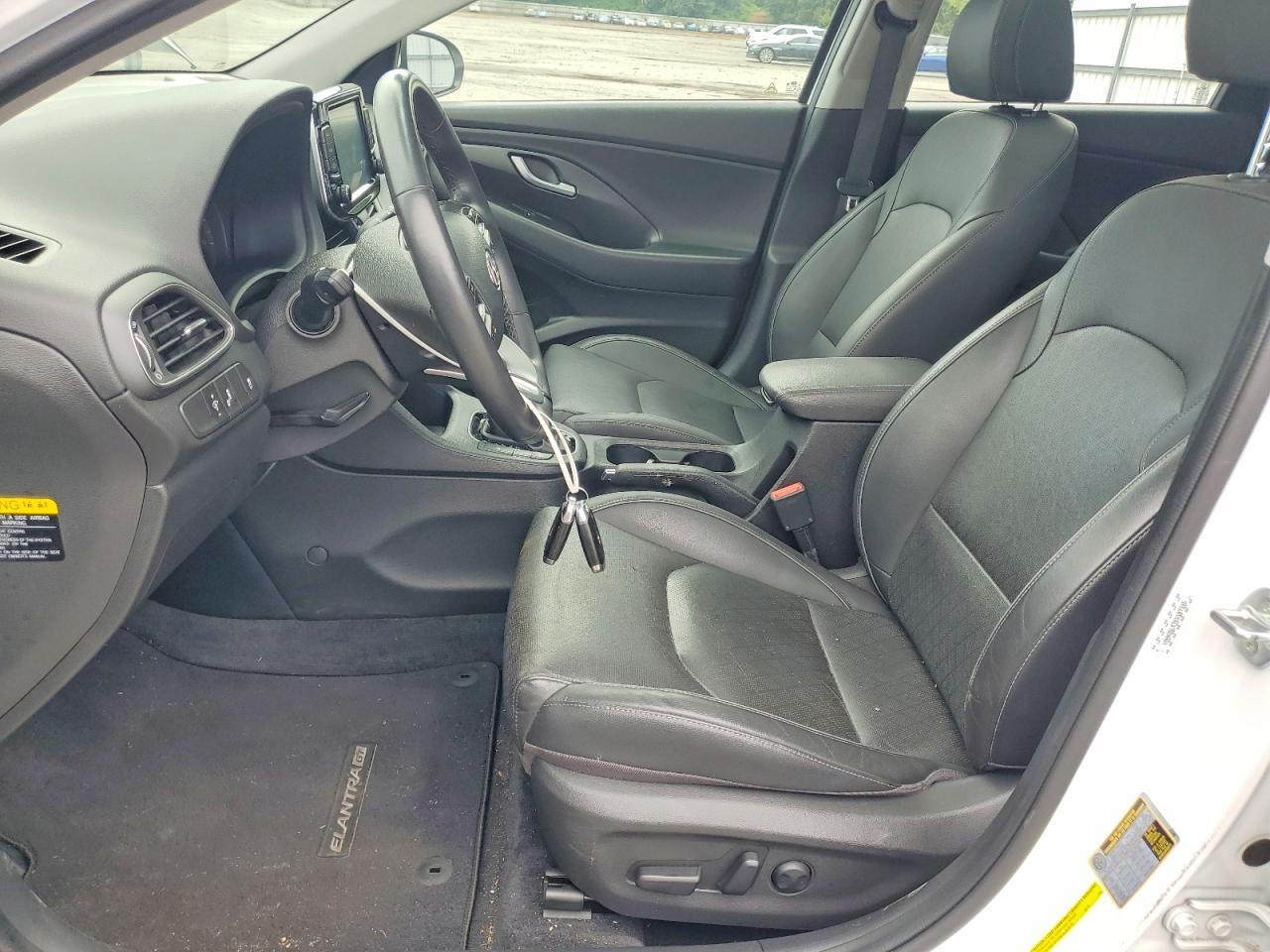2019 Hyundai Elantra Gt Base - Image 7