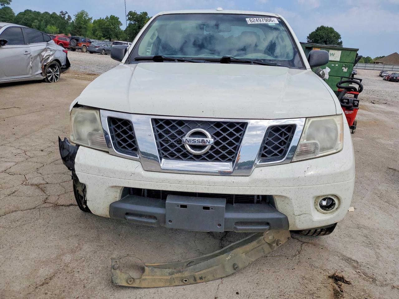 2013 Nissan Frontier S - Image 5