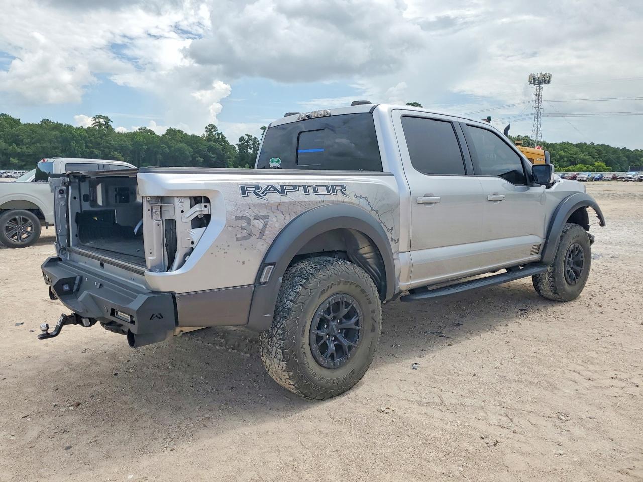 2023 Ford F150 Raptor - Image 3