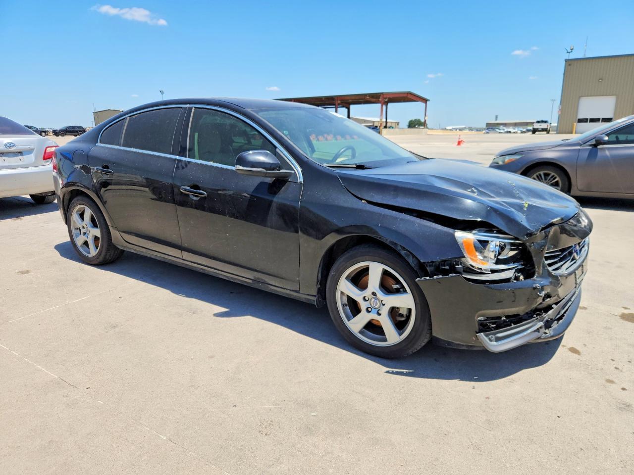 2016 Volvo S60 Premier - Фото 4