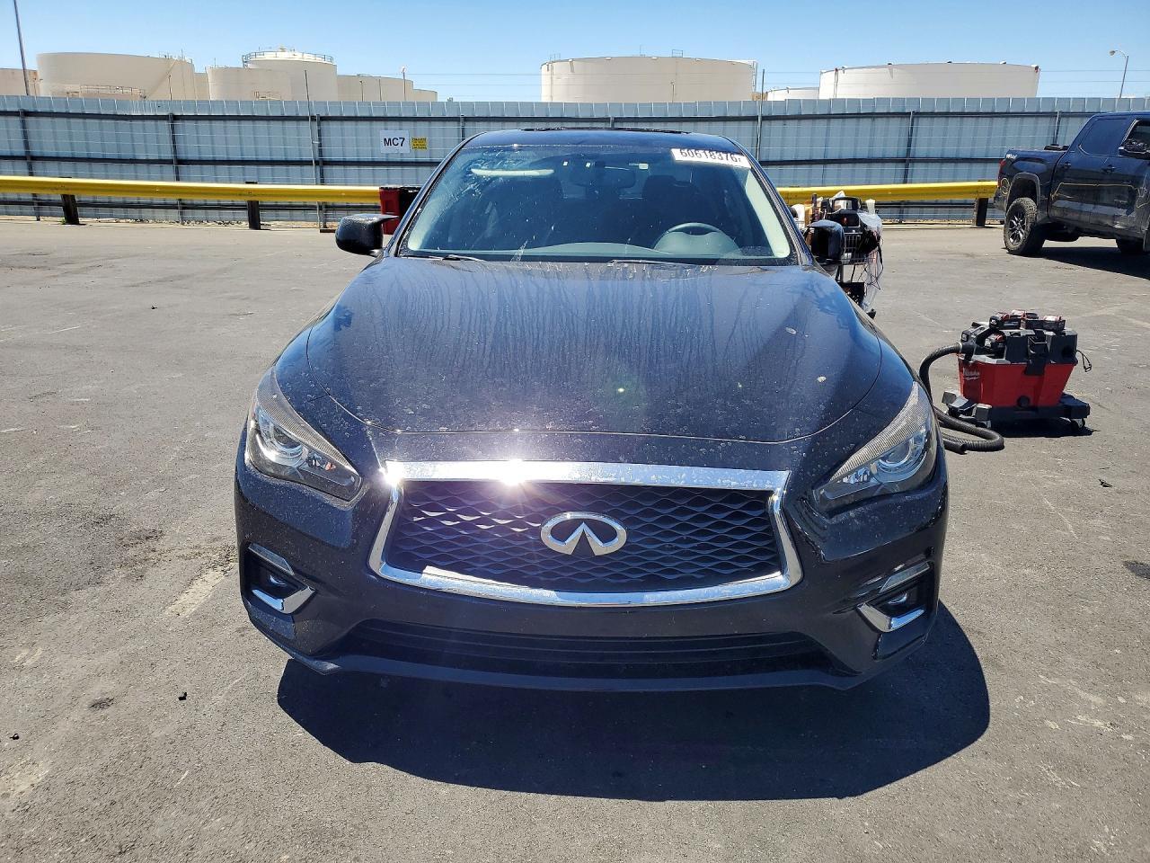 2018 Infiniti Q50 3.0T Luxe - Фото 5