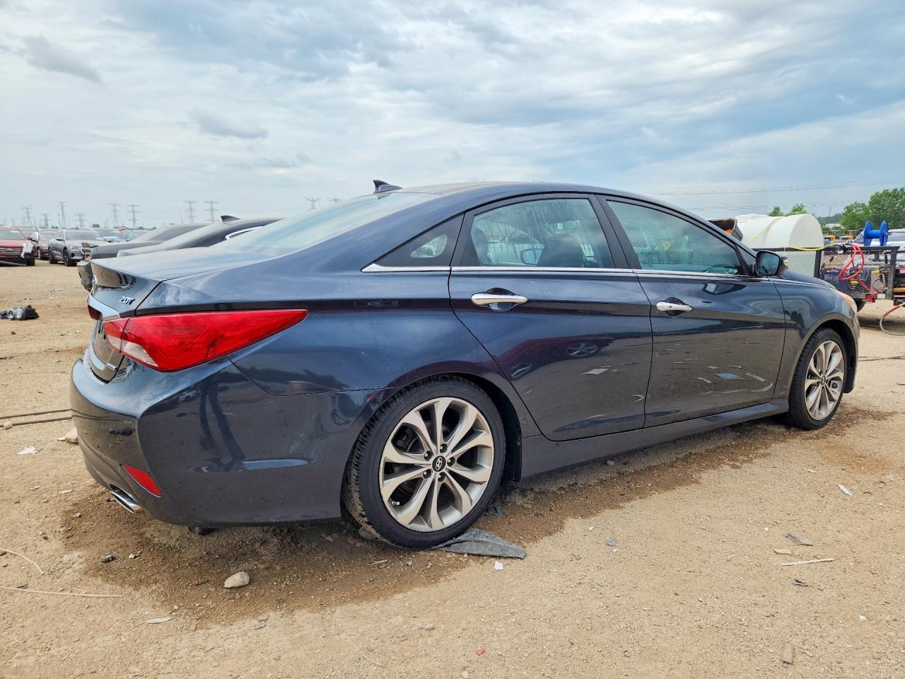 2014 Hyundai Sonata Limited 2.0T - Image 3