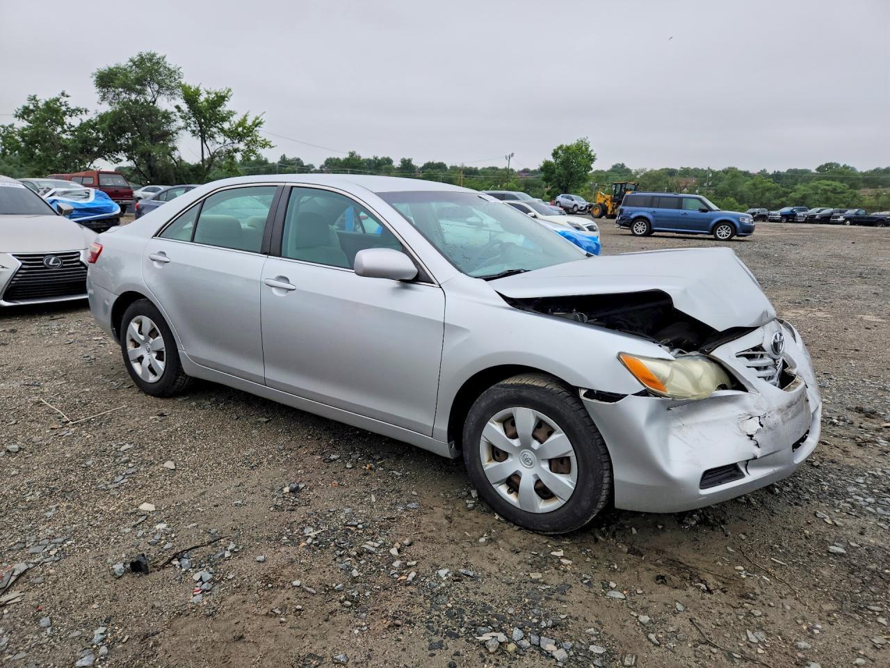 2009 Toyota Camry - Image 4