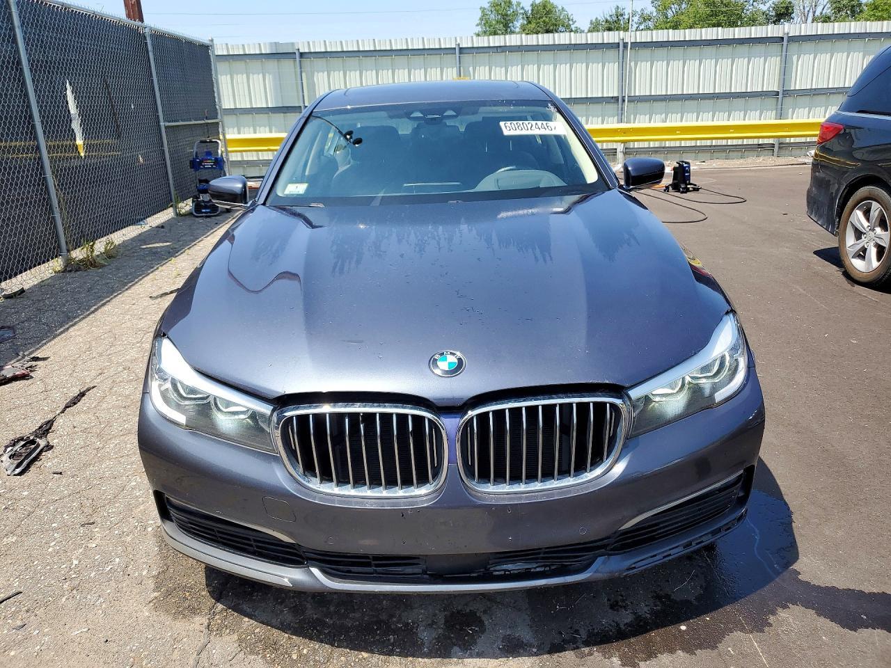 2018 BMW 740 Xi - Фото 5