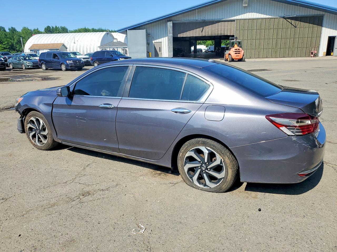 2017 Honda Accord Exl - Image 2