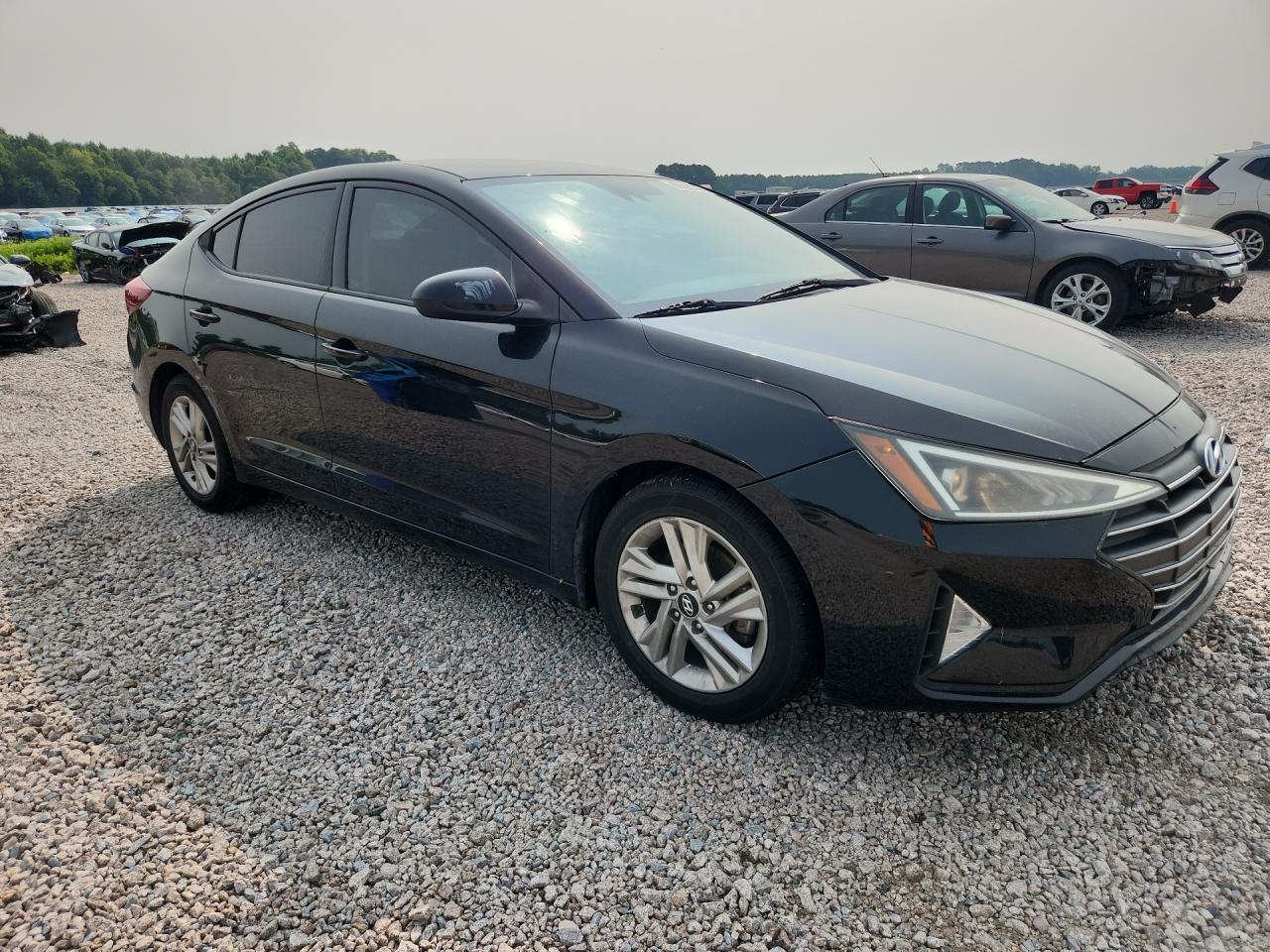2019 Hyundai Elantra Sel - Image 4