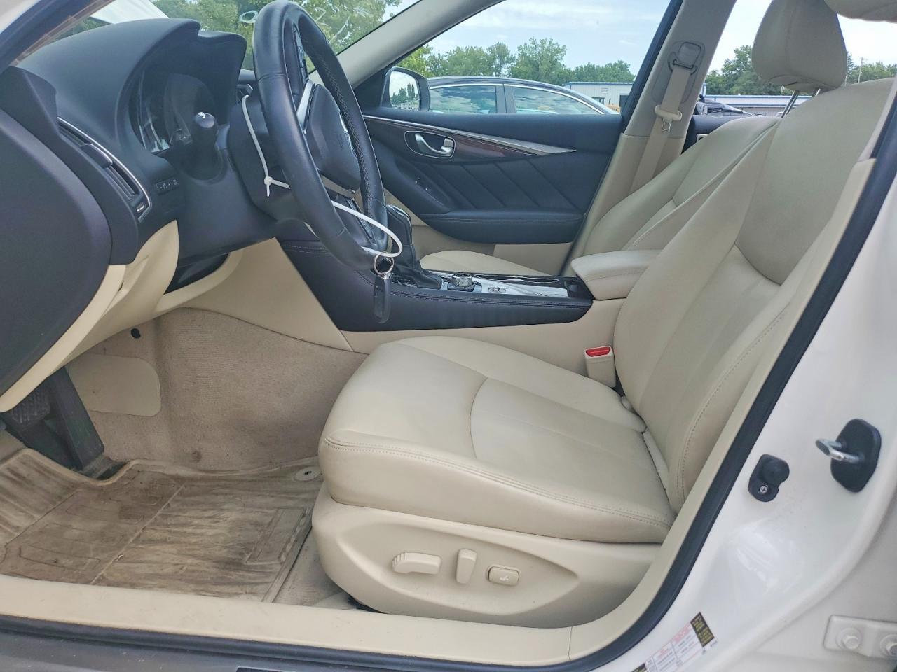 2019 Infiniti Q50 3.0T Luxe - Фото 7