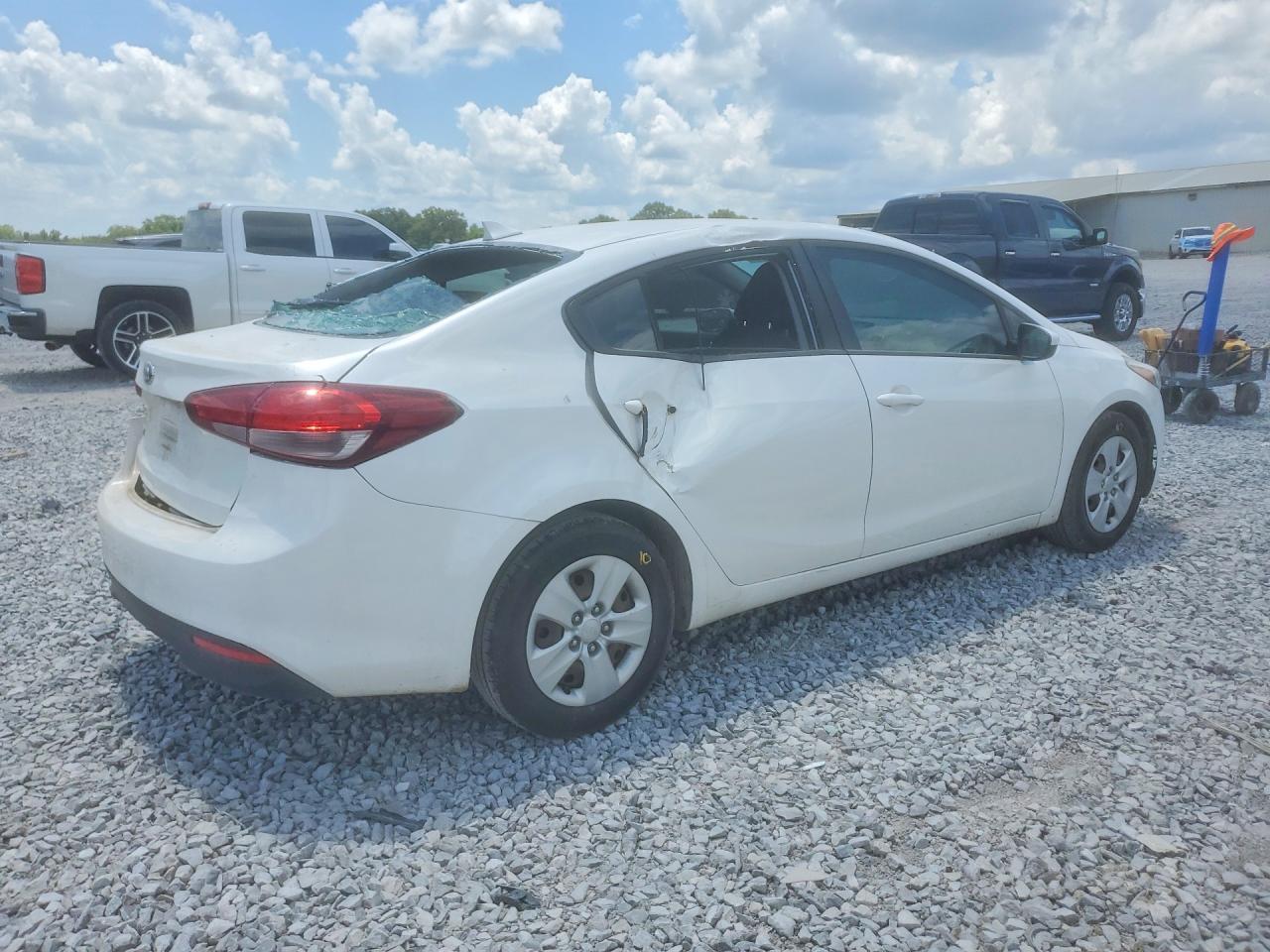 2017 Kia Forte Lx - Image 3