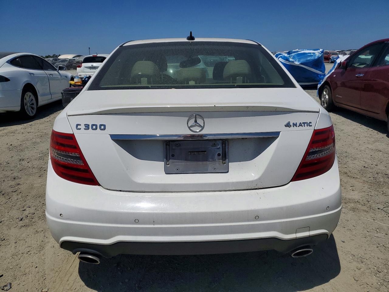 2013 Mercedes-Benz C 300 4Matic - Image 6