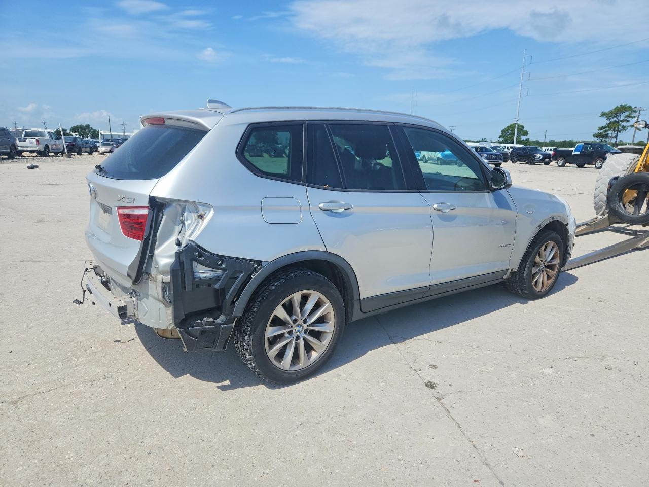 2015 BMW X3 xDrive28I - Image 3