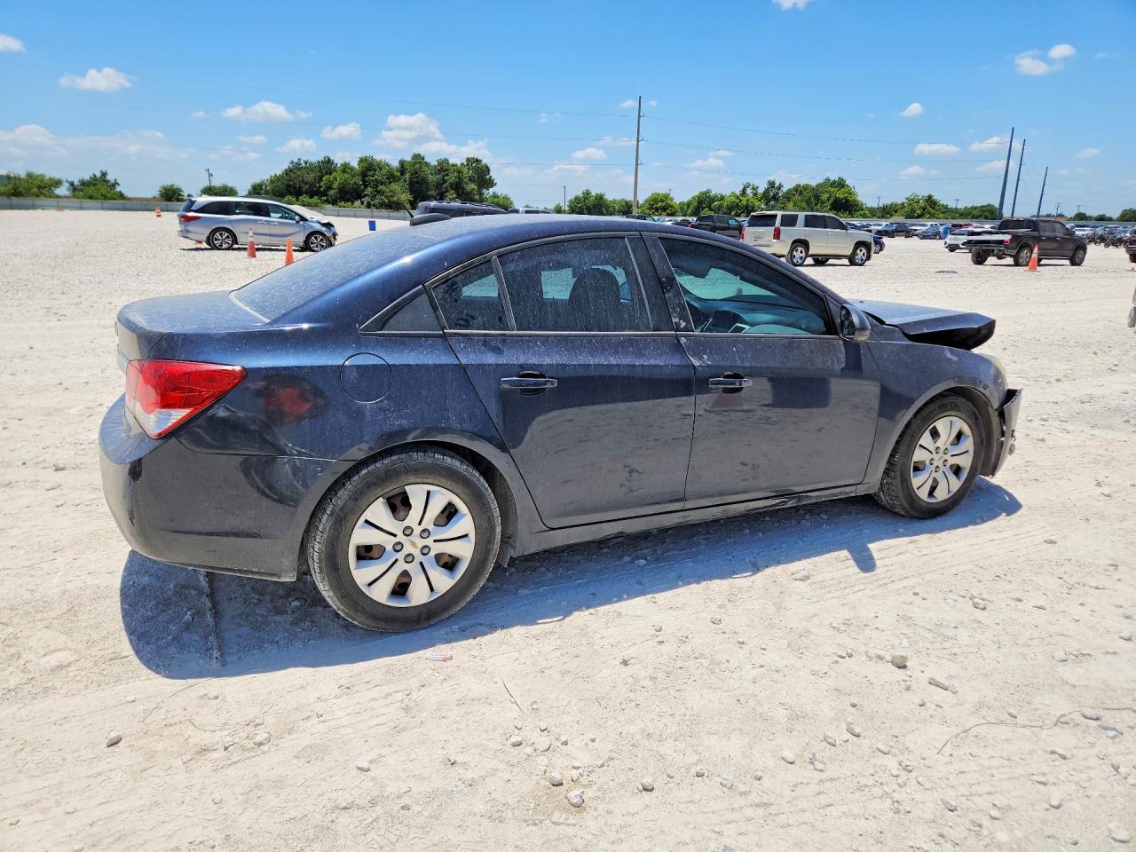 2016 Chevrolet Cruze - Image 3