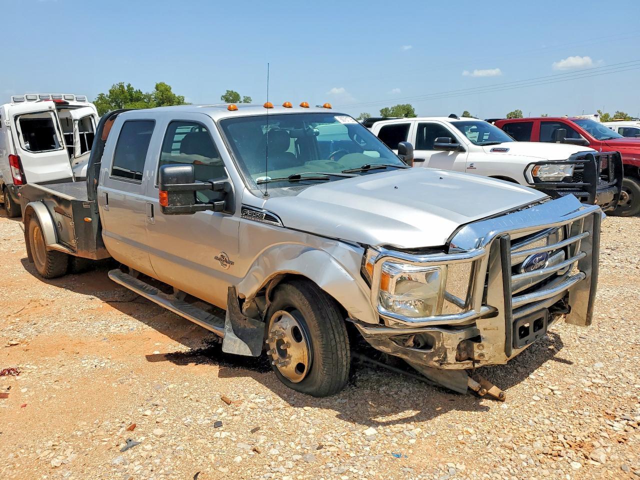 2016 Ford F350 Super Duty - Фото 4