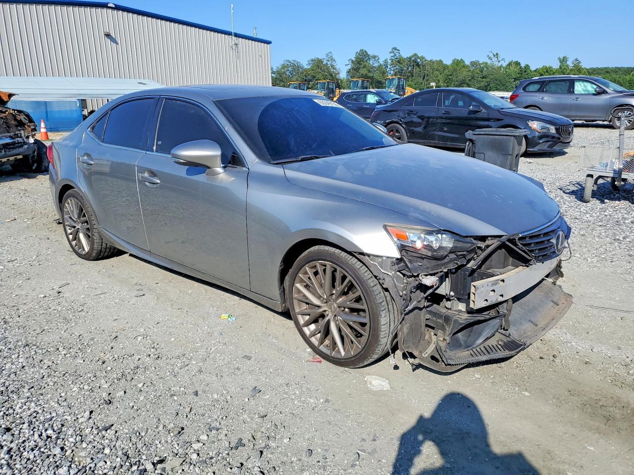 2016 Lexus Is 200T - Image 4