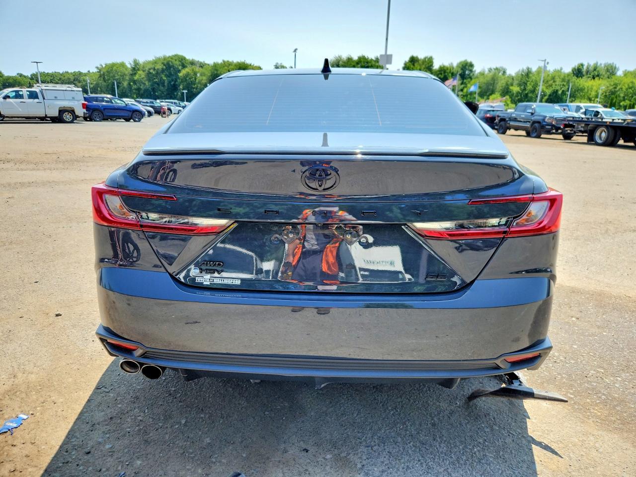 2025 Toyota Camry Se - Image 6