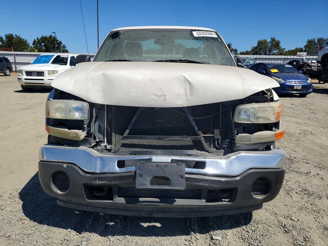2005 GMC New Sierra C1500 - Фото 5