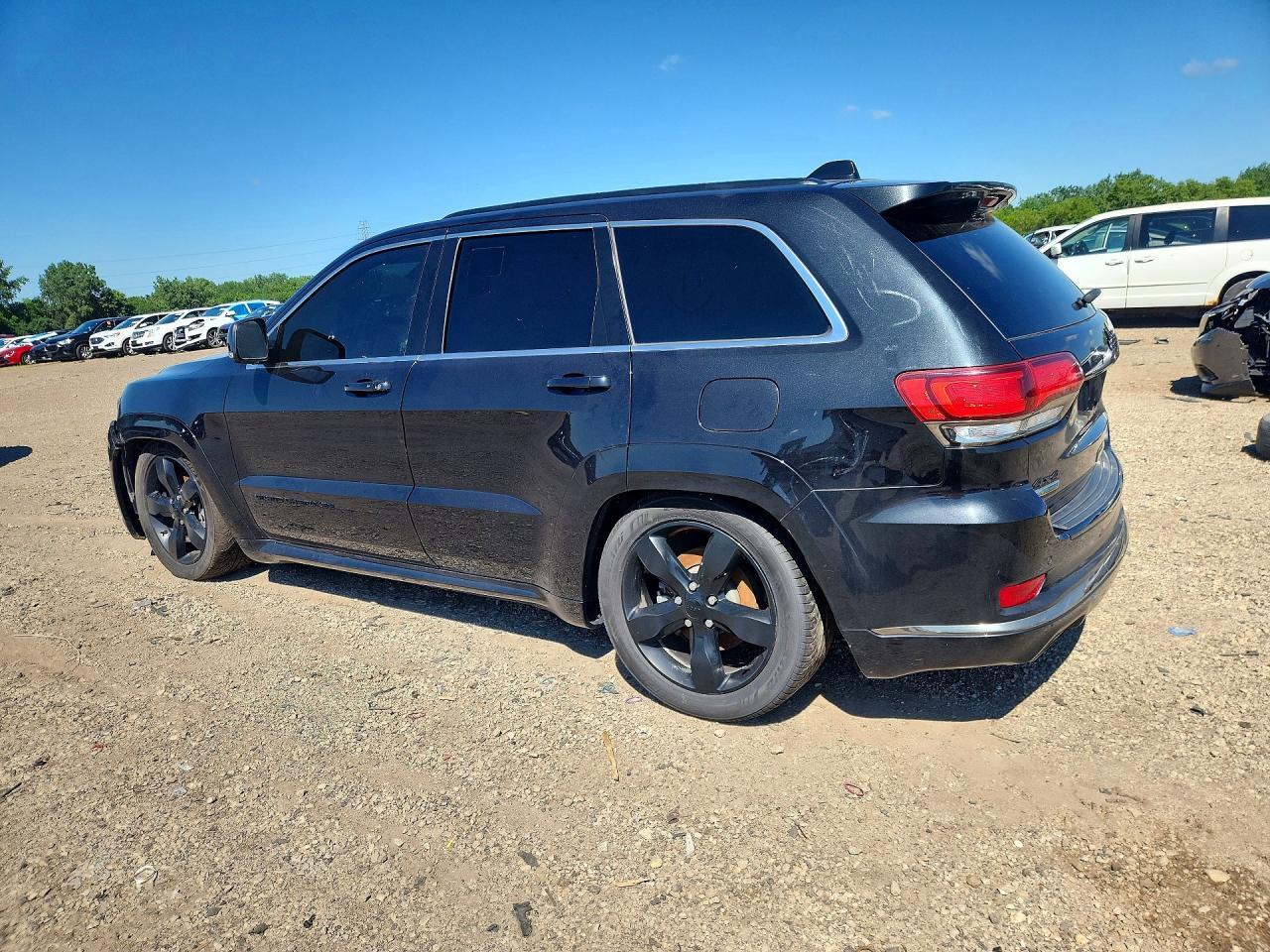 2016 Jeep Grand Cherokee Overland - Фото 2