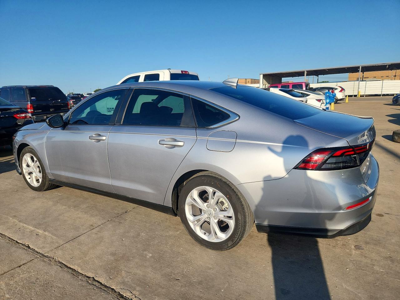 2023 Honda Accord Lx - Фото 2