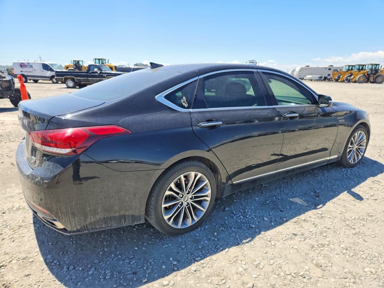 2015 Hyundai Genesis 3.8L - Image 3