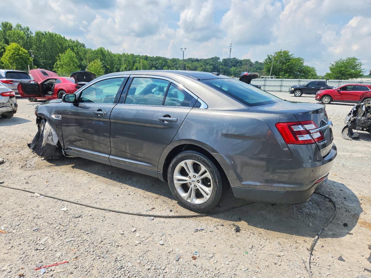 2018 Ford Taurus Sel - Image 2