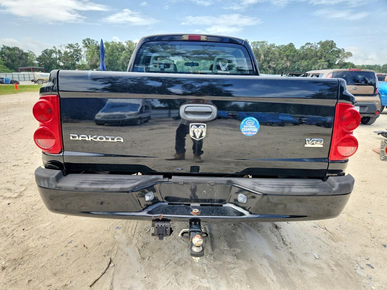 2005 Dodge Dakota Quad - Фото 6