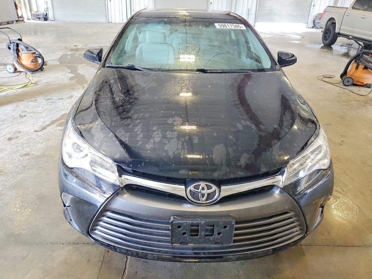 2015 Toyota Camry Le - Image 5
