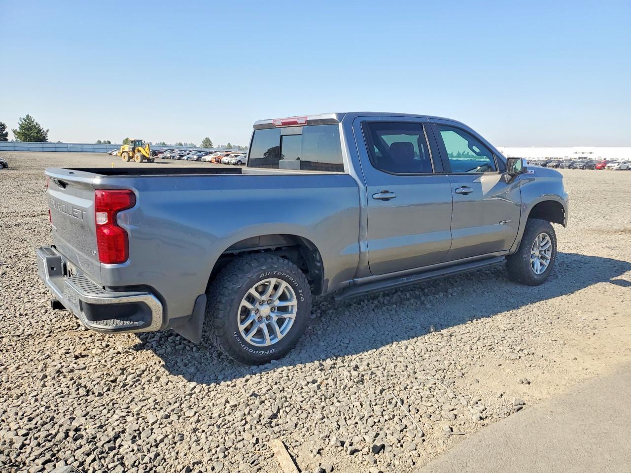 2020 Chevrolet Silverado K1500 Lt - Фото 3