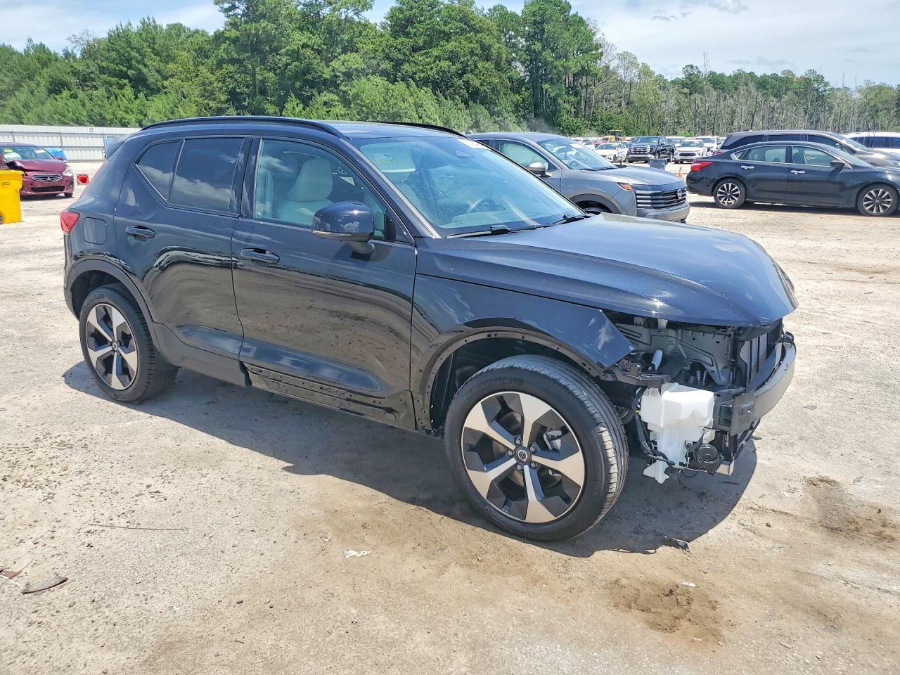 2026 Volvo Xc40 Plus - Фото 4