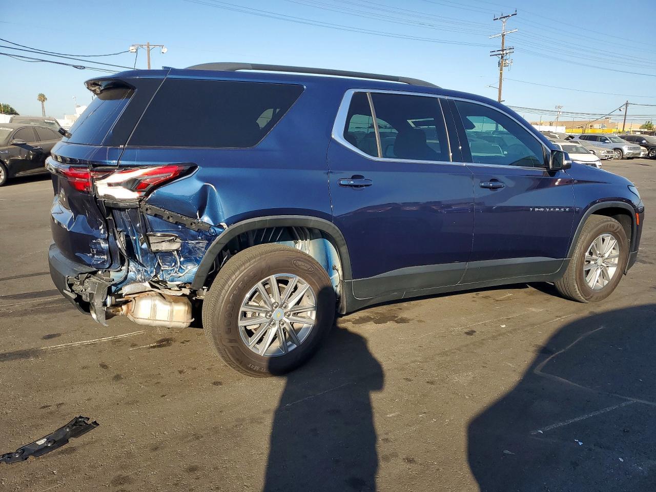 2022 Chevrolet Traverse Lt - Фото 3