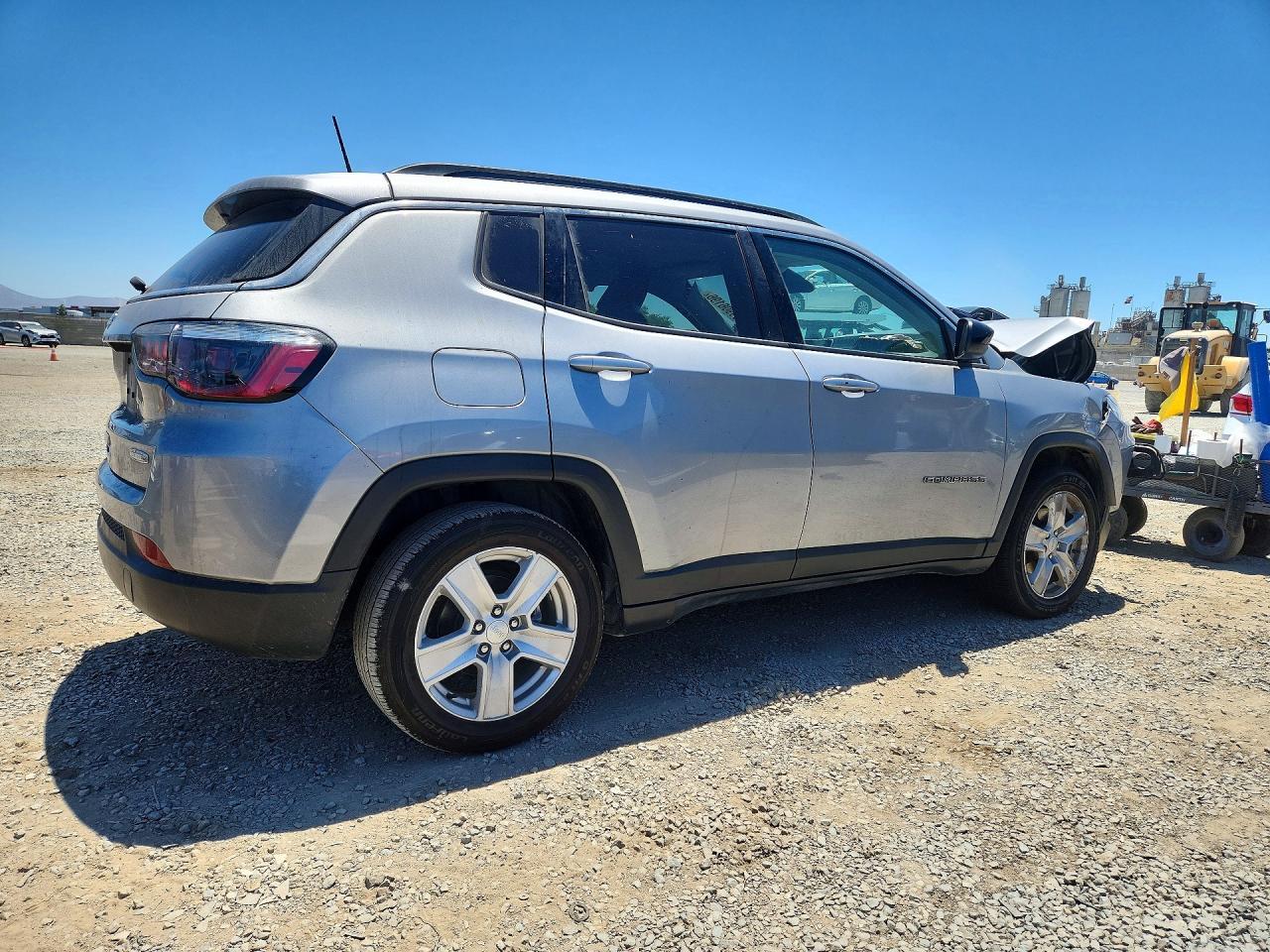2022 Jeep Compass Latitude - Фото 3