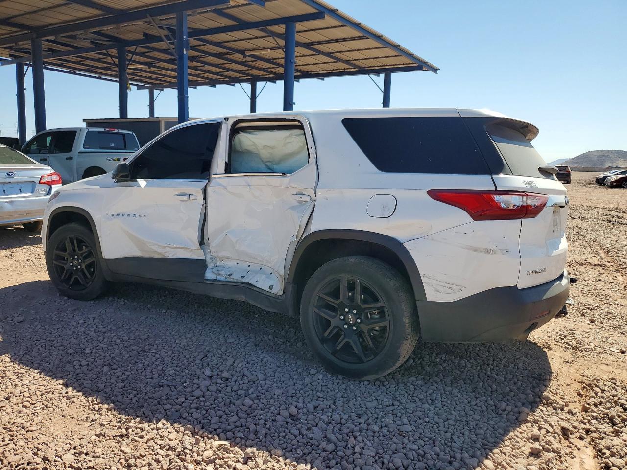 2020 Chevrolet Traverse Ls - Image 2
