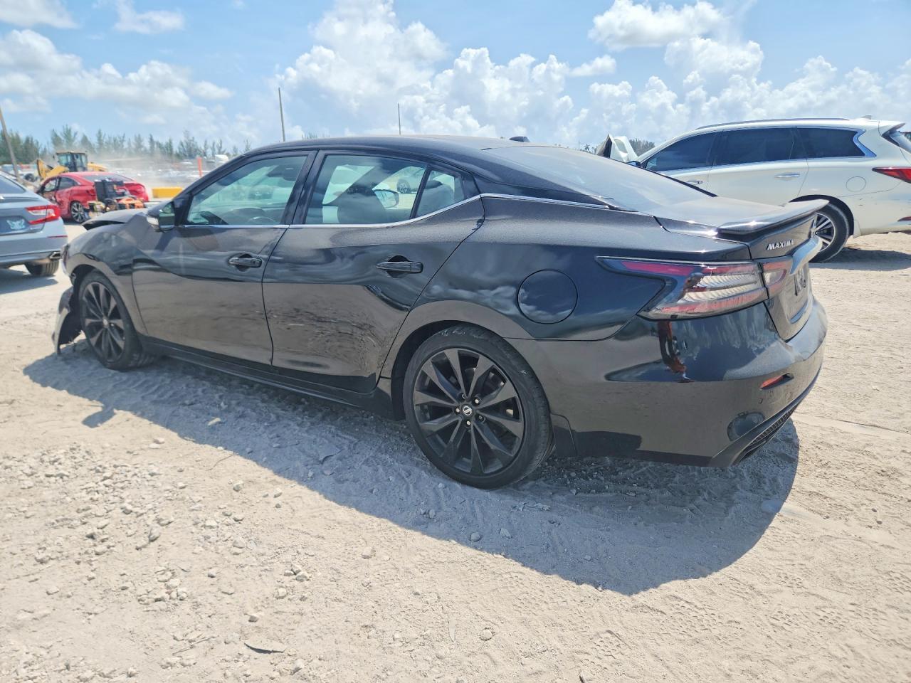 2019 Nissan Maxima 3.5 Sr - Image 2
