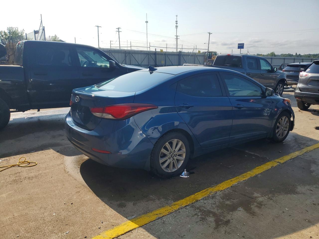 2015 Hyundai Elantra Se - Фото 3