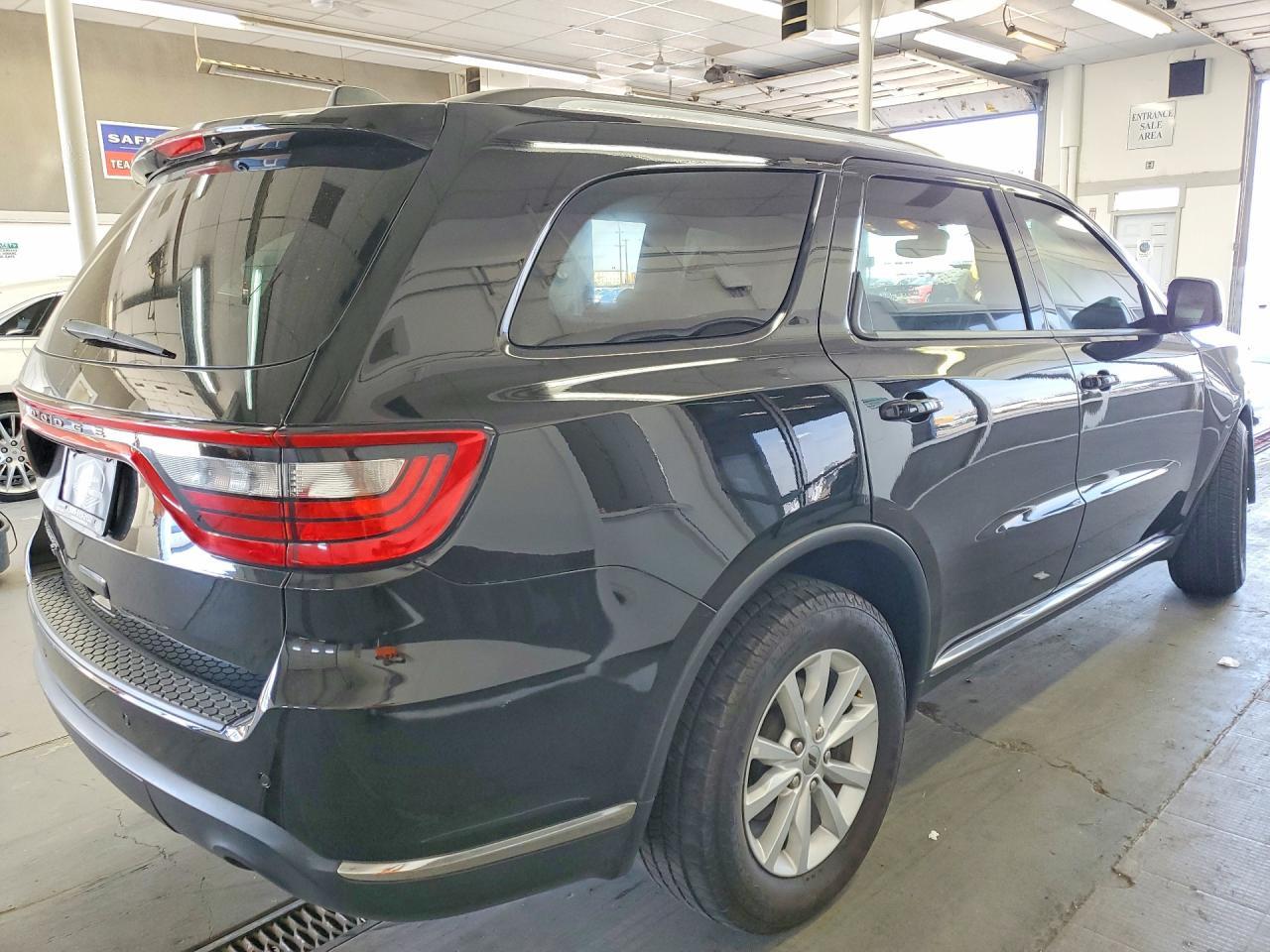 2019 Dodge Durango Sxt - Image 3