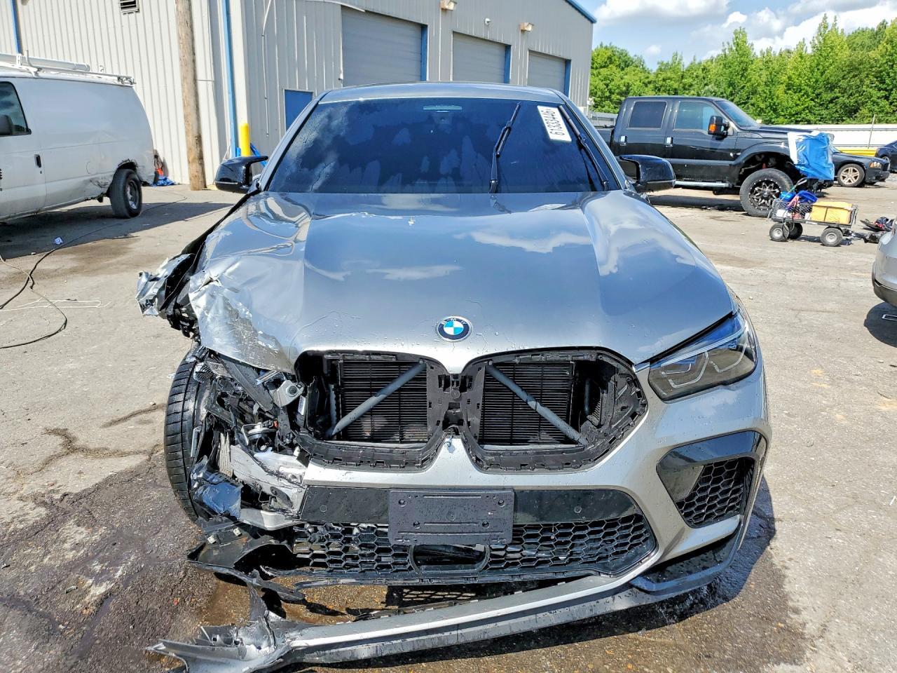 2022 BMW X6 M - Фото 5