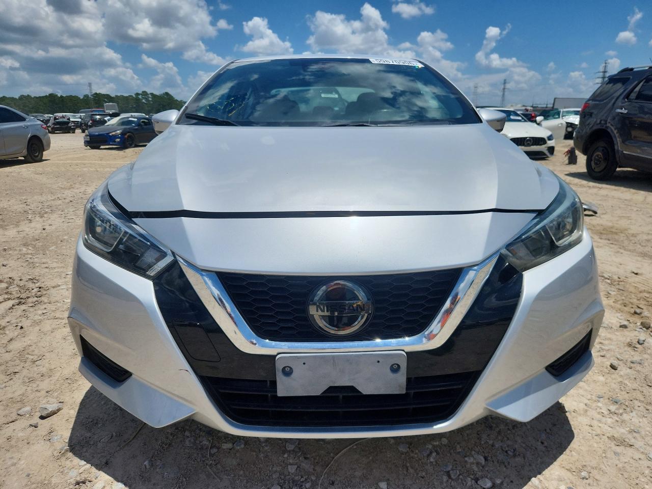 2021 Nissan Versa Sv - Фото 5