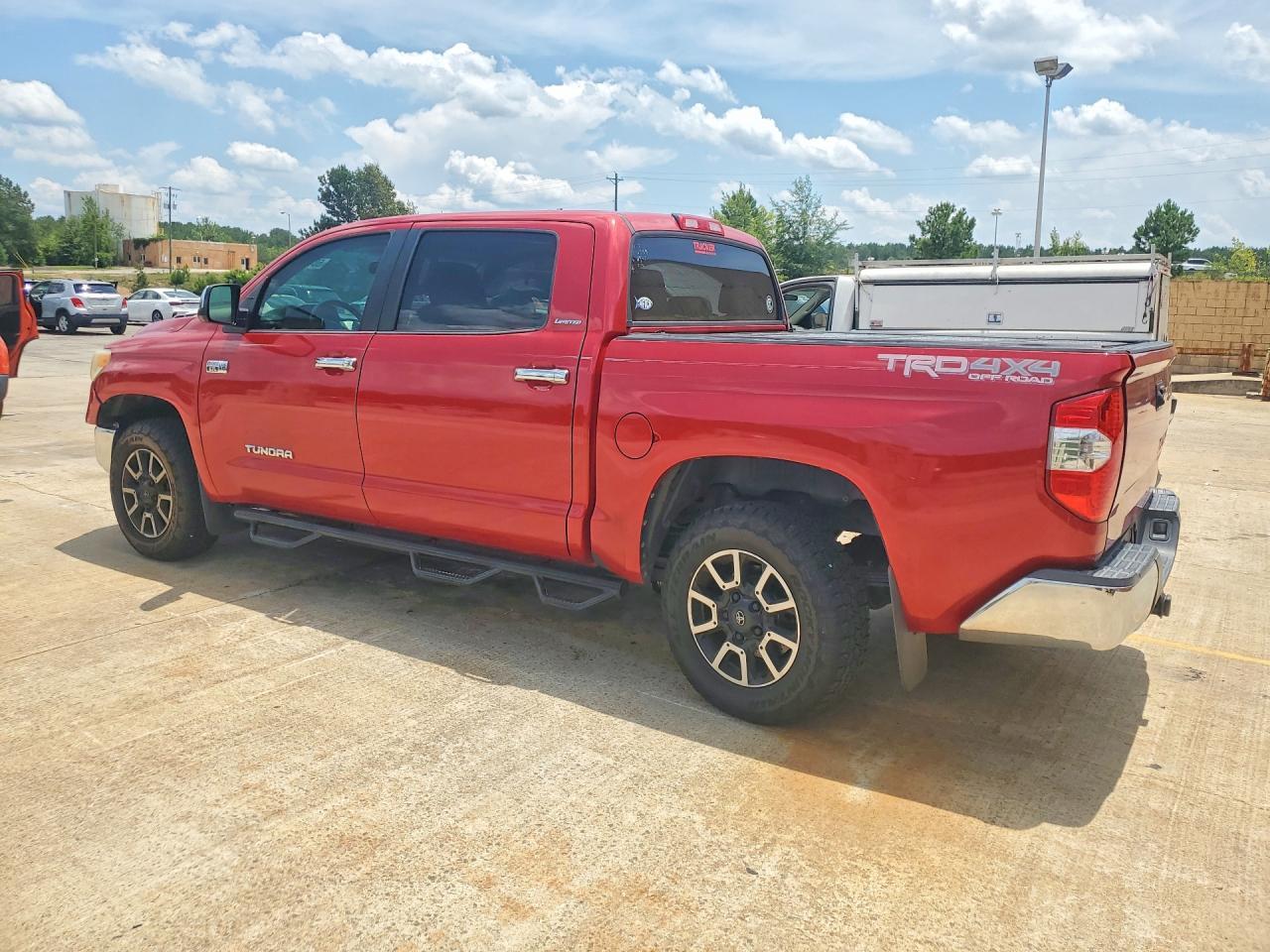 2014 Toyota Tundra Crewmax Limited - Image 2