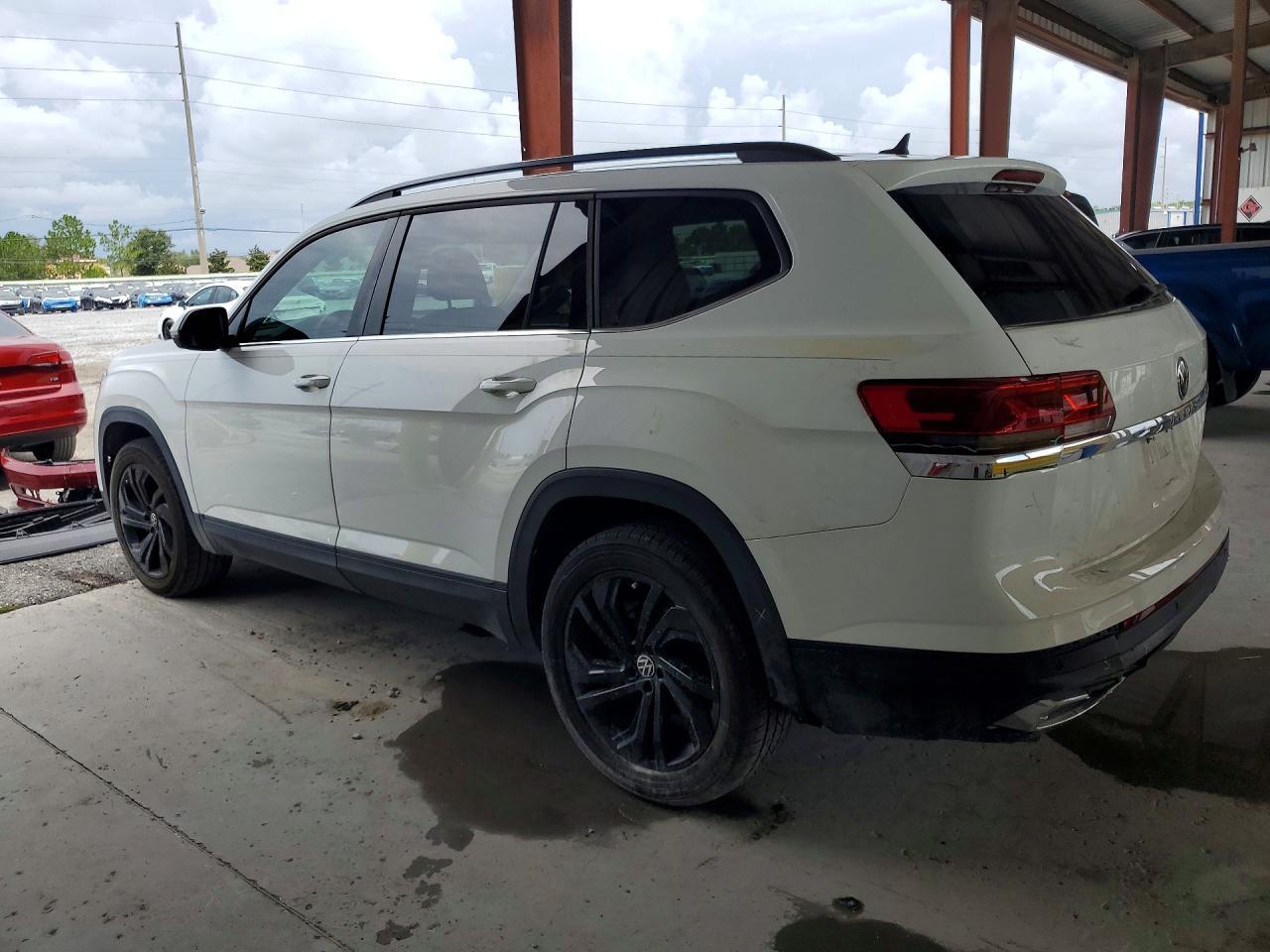 2022 Volkswagen Atlas Se - Image 2