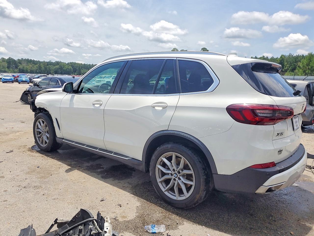 2023 BMW X5 Sdrive 40I - Фото 2