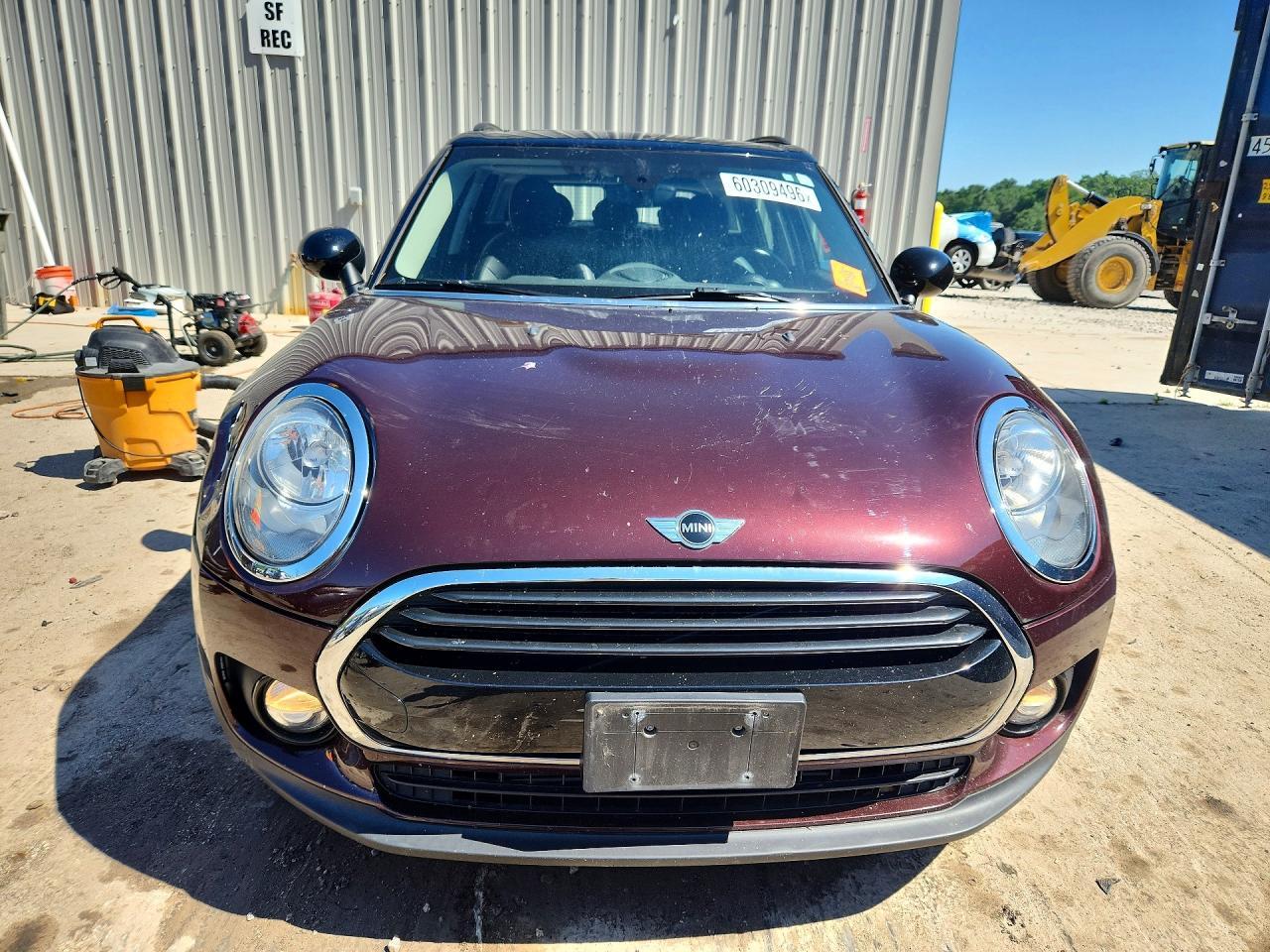2017 Mini Cooper Clubman All4 - Фото 5