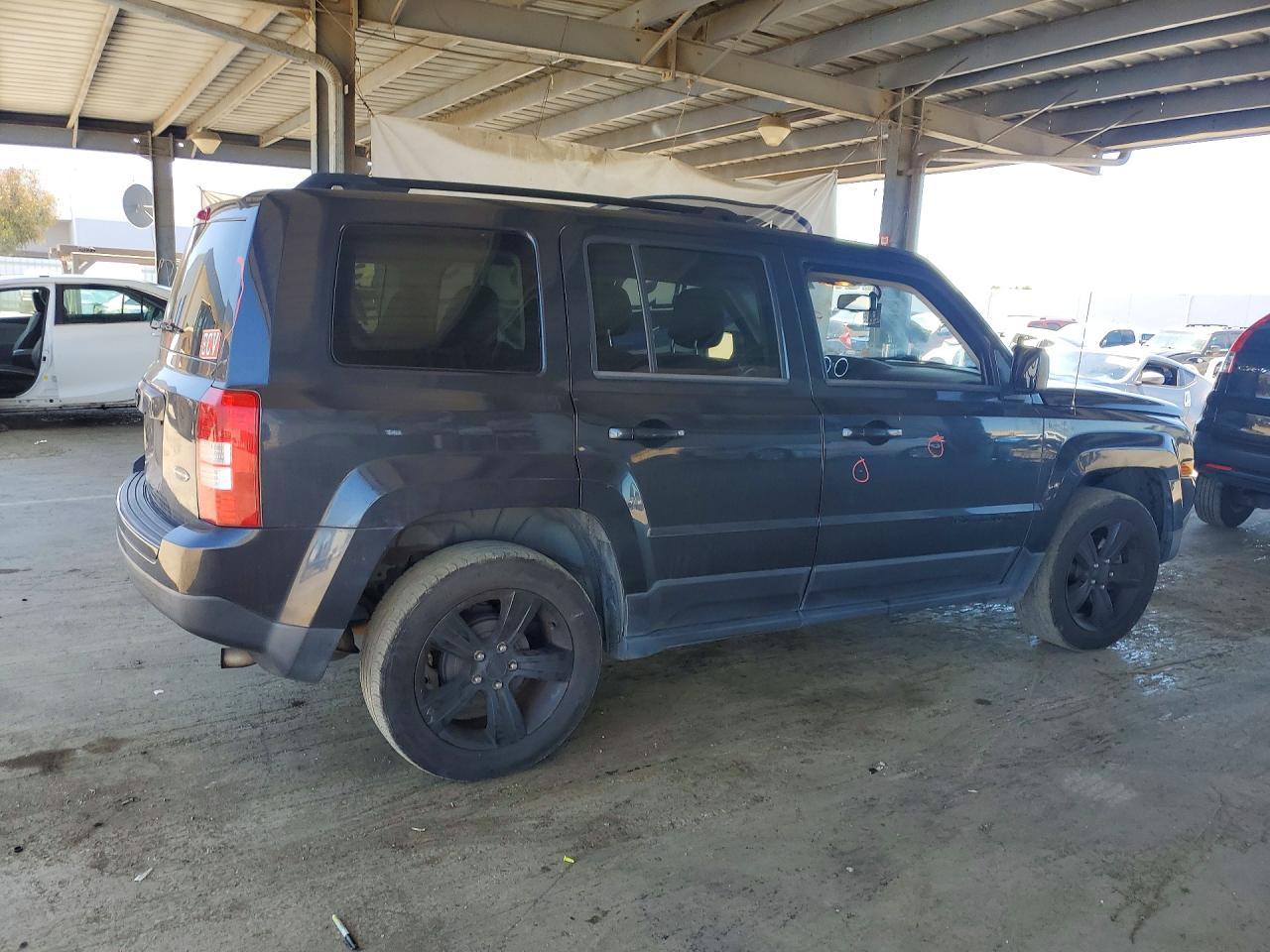 2015 Jeep Patriot Sport - Фото 3