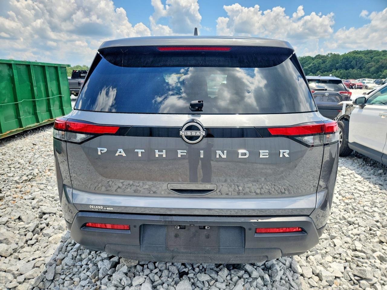 2022 Nissan Pathfinder S - Фото 6
