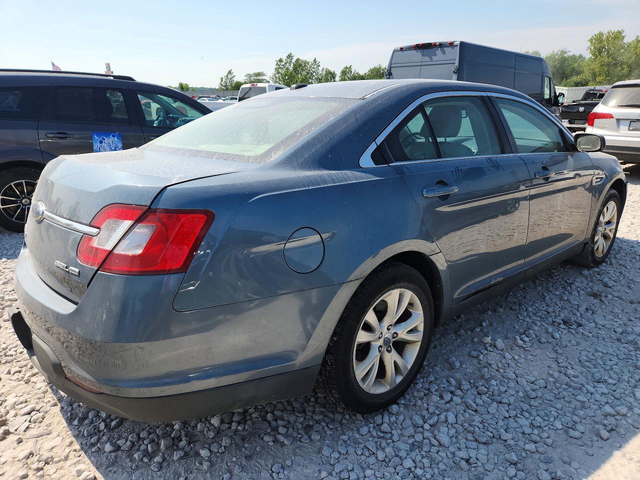 2010 Ford Taurus Sel - Фото 3