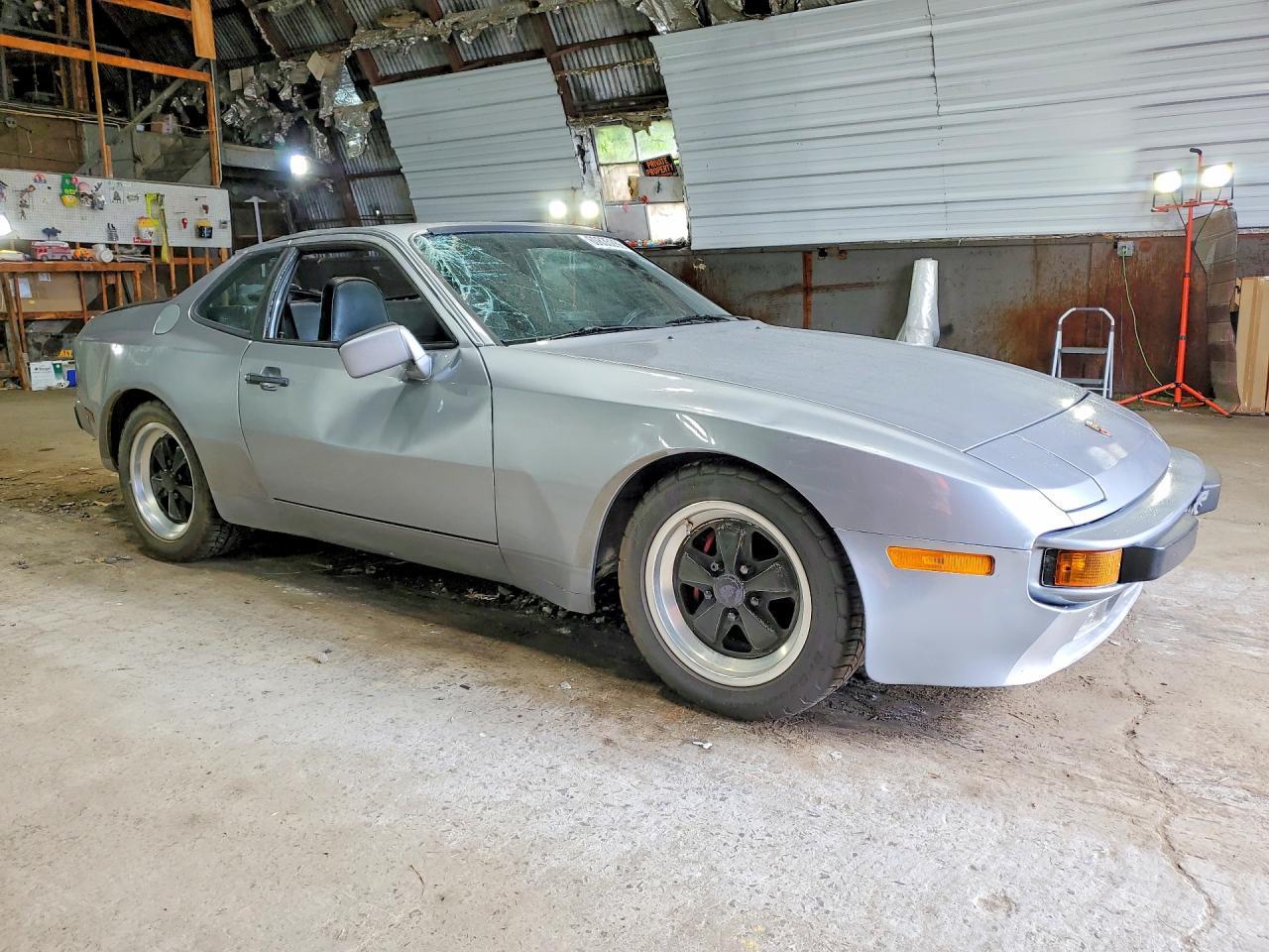 1983 Porsche 944 - Image 4