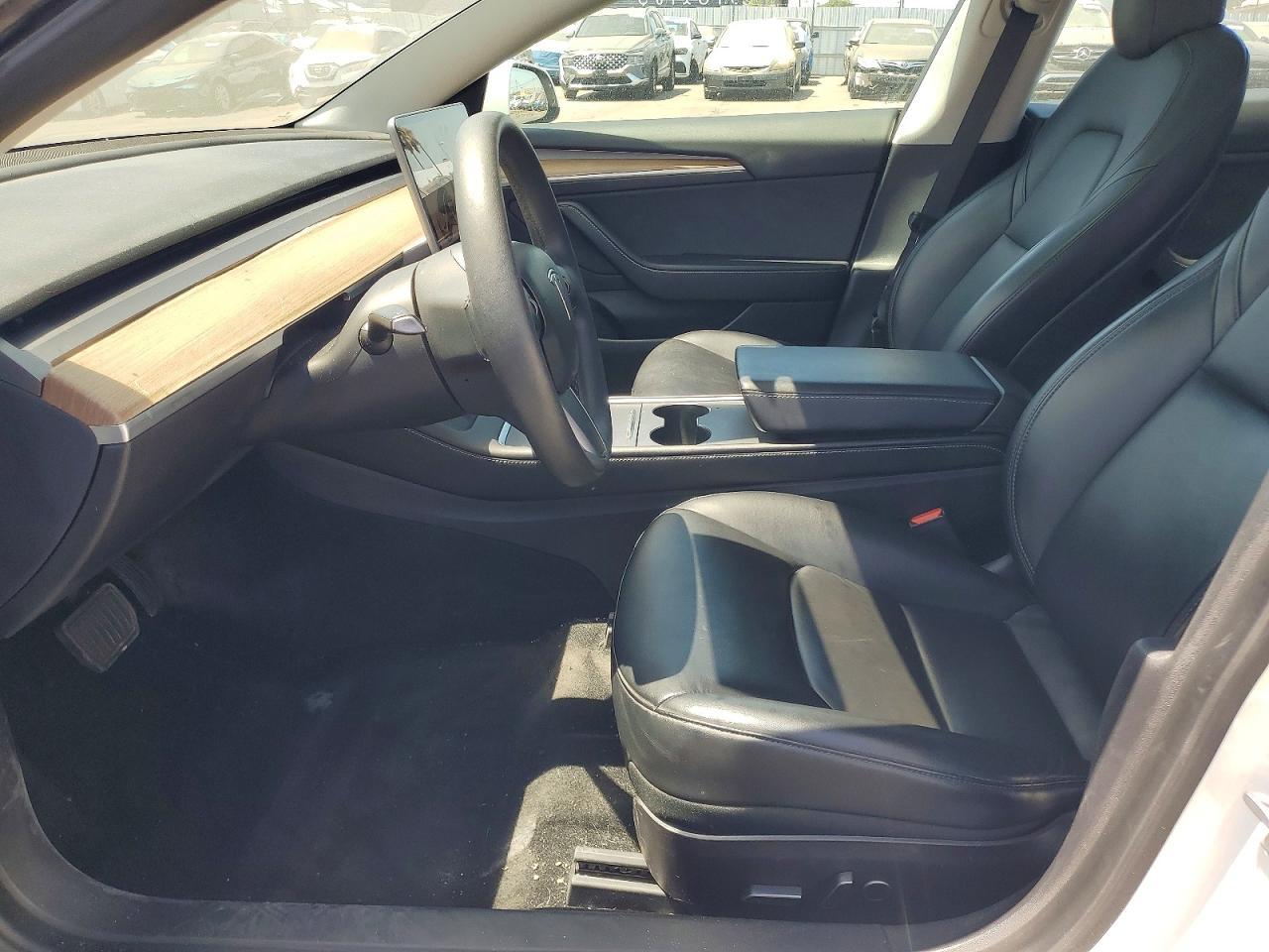 2021 Tesla Model 3 - Фото 7