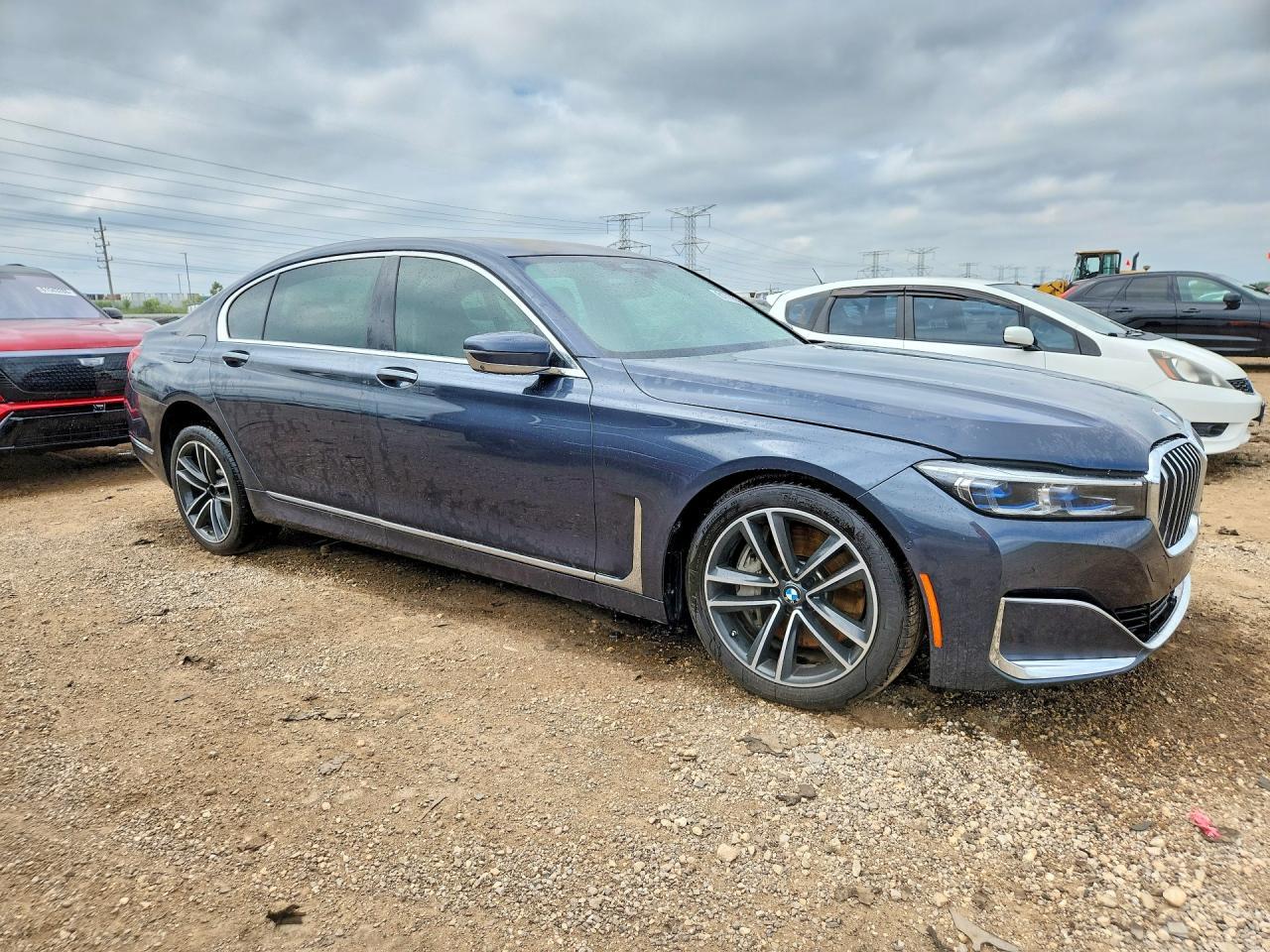 2020 BMW 750 Xi - Фото 4