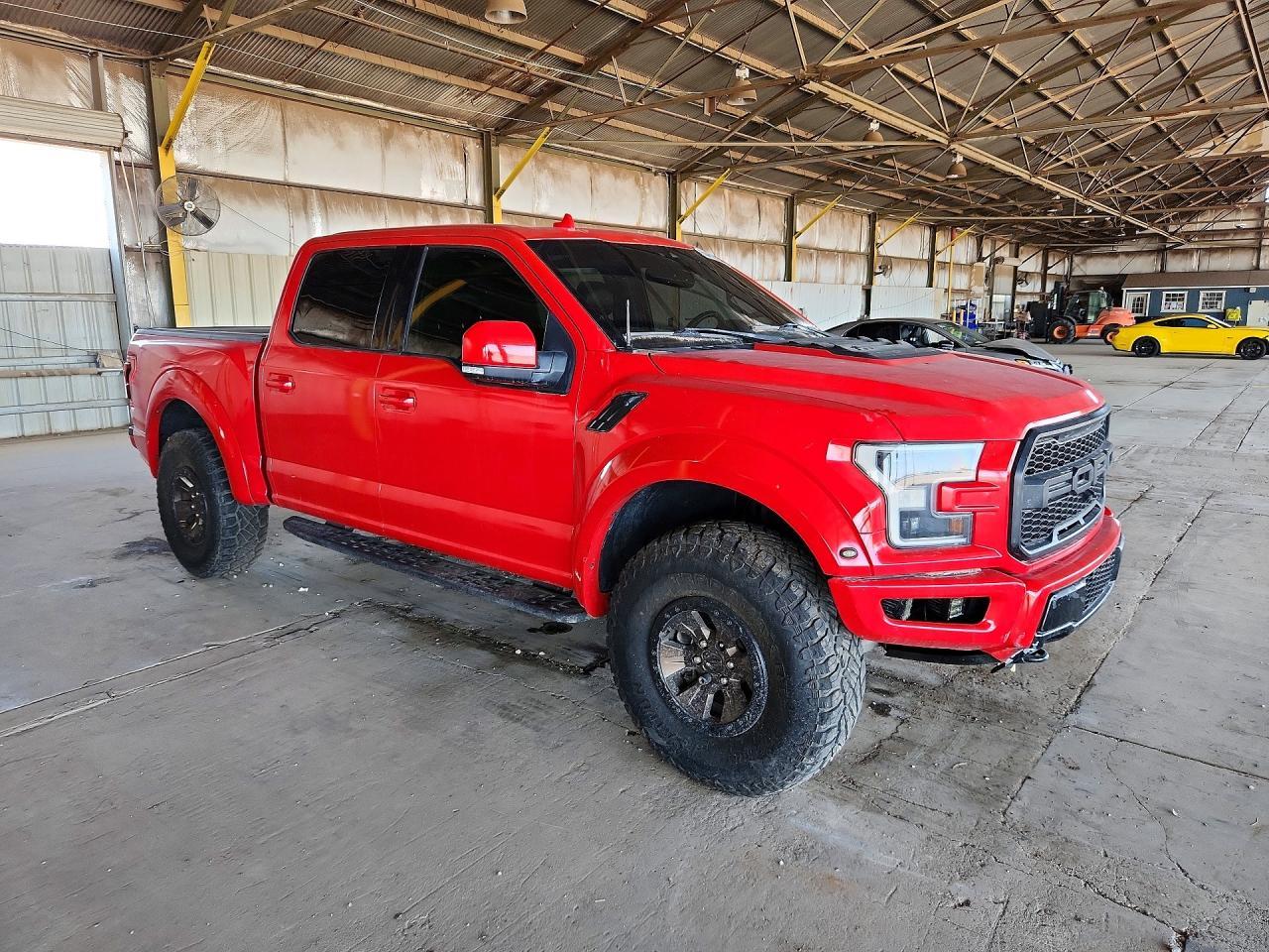 2019 Ford F150 Raptor - Фото 4